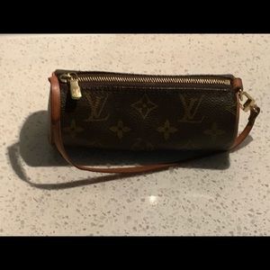 Louis Vuitton papillon mini pochette